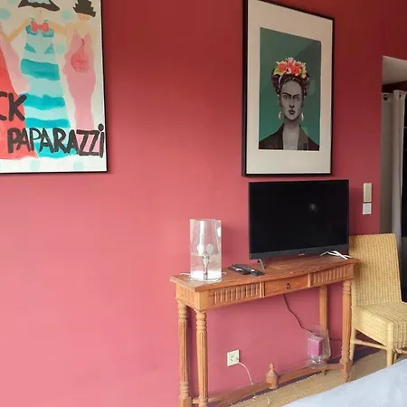 D Hotes, La Maison De Kat Panzió Lamothe-Capdeville