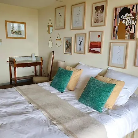 D Hotes, La Maison De Kat Panzió 3*