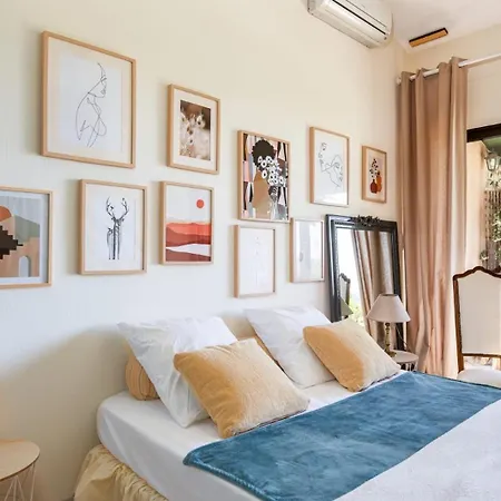 D Hotes, La Maison De Kat